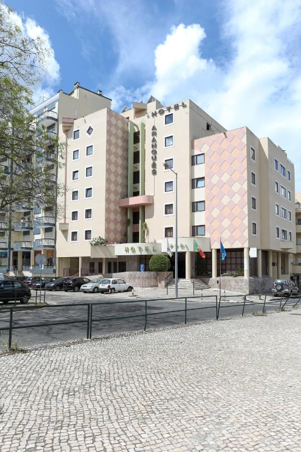 Hotel Arangues Setúbal Esterno foto